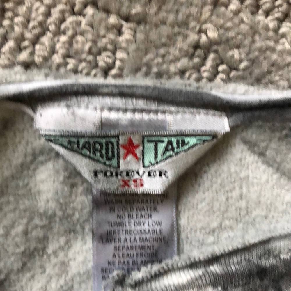 Sweater - Picture 5 of 5